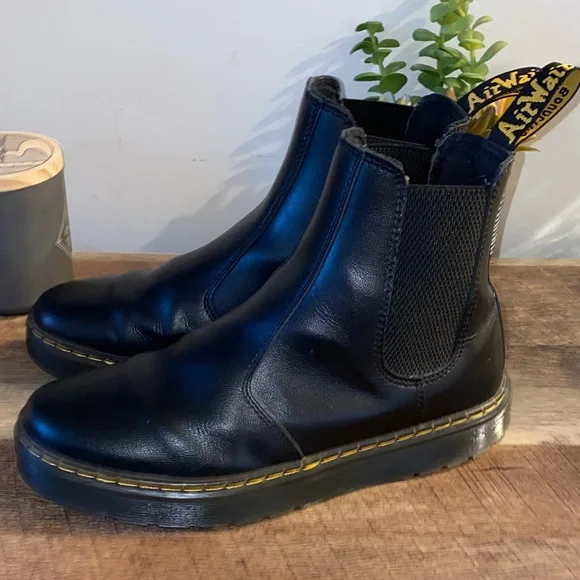 NWOB!! Dr. Martens Black Leather Chukka Boots Size 9 Womens 8 Mens - Picture 4 of 11
